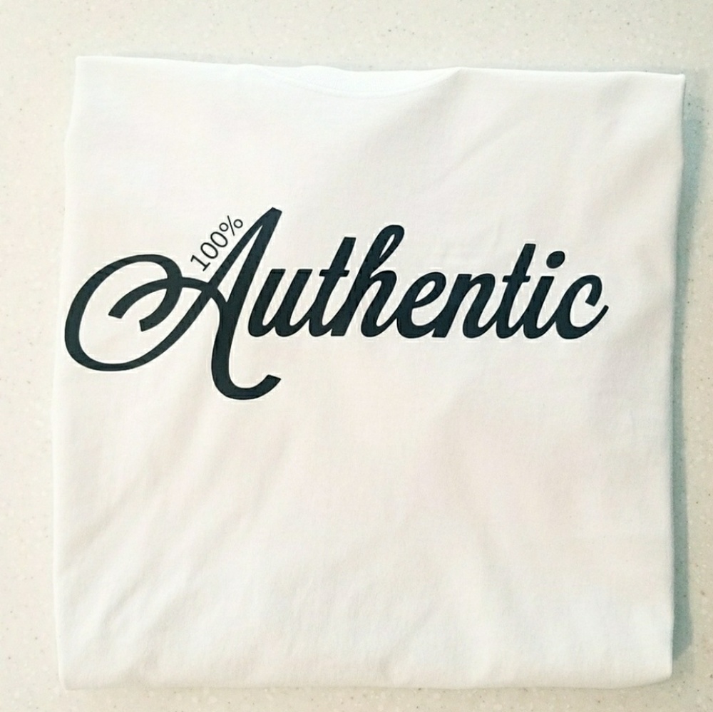 "100% Authentic" Brand new tee. - Picture 3 of 3